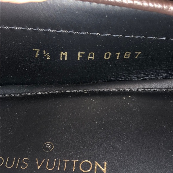 Louis Vuitton Men Loafer - Picture 4 of 5
